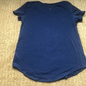 Lululemon Love tee